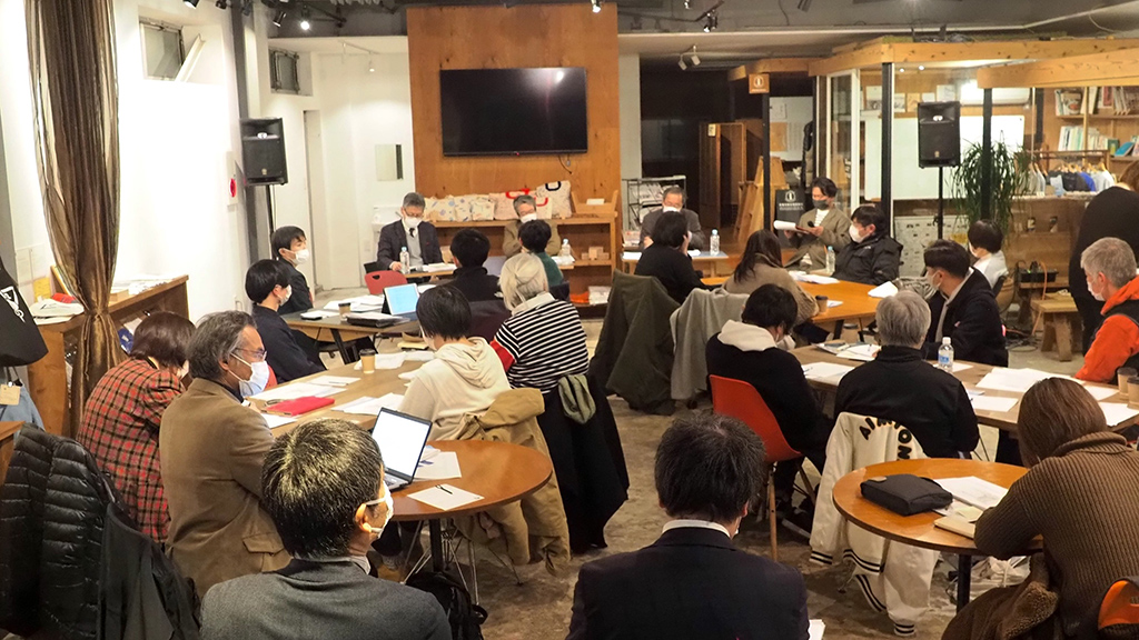 口笛書店が主催する公開会議・「変わるまち、変われるまち、石巻」のための第2回W均（ダブルひとし）会議第2回